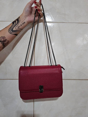 Bolsa com alça de corrente